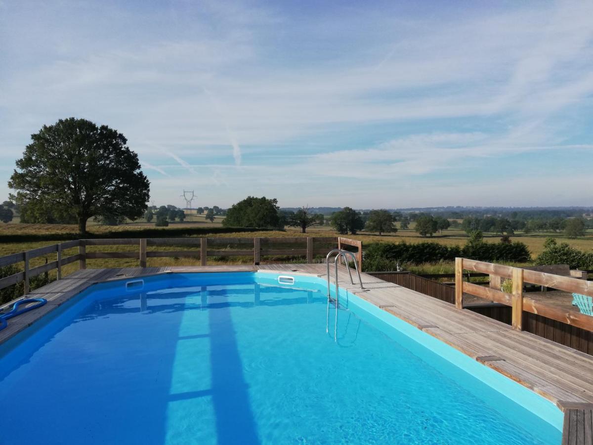 Domaine De La Madeleine Bed & Breakfast Ygrande Bagian luar foto